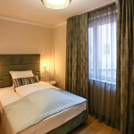 Inn Lutz 3*